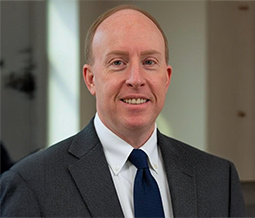 NewStevenWebsiteheadshot